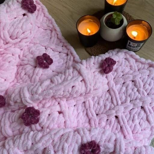 تصویر 4 از پتو صورتی دخترانه مناسب اتاق خواب و دکوراسیون